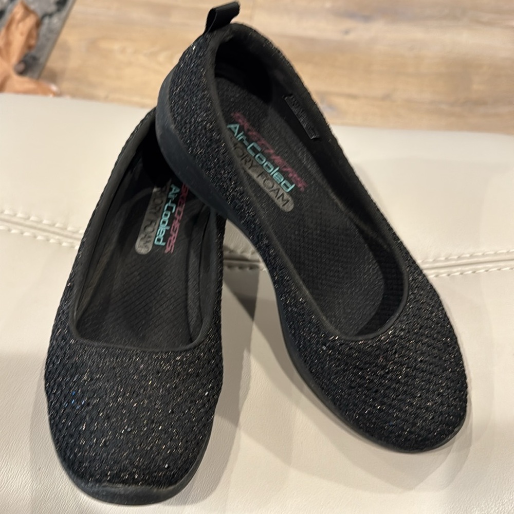 Skecher Wave Lite Memory Foam Flats Slip On Shoes… - image 2